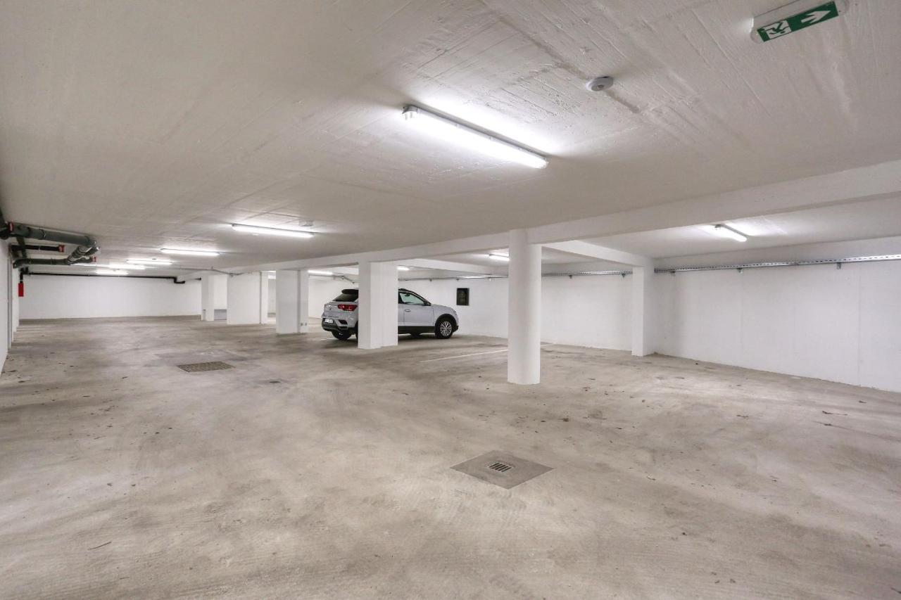 Apartments Perla With Free Parking Zadar Exterior photo